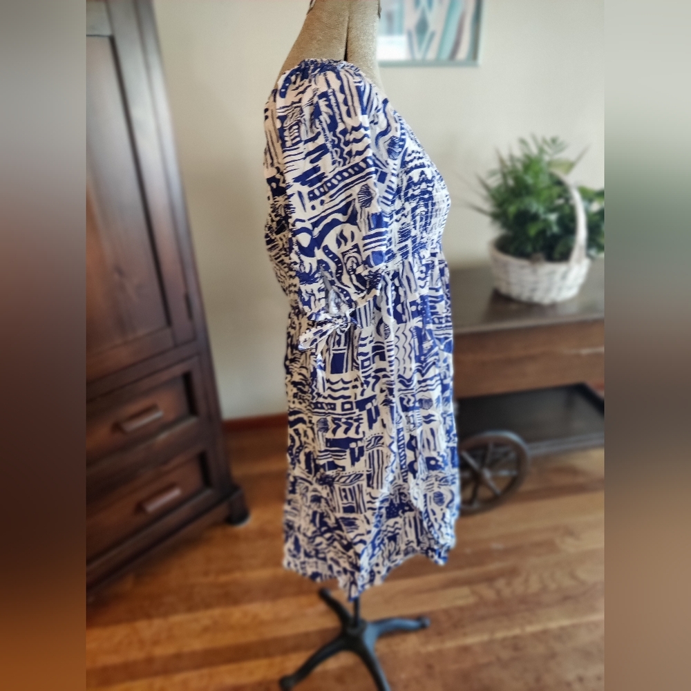 Blue and White Patterned Dress - Picture 3 of 5
